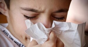 Combattere il raffreddore e le malattie primaverili in maniera naturale Raffreddore