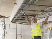 Abbigliamento ad alta visibilità: cos’è e perchè creare dei capi personalizzati