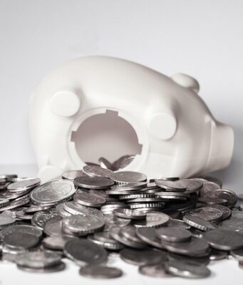 Come difendere il bilancio familiare tra inflazione e volatilità dei mercati Come risparmiare ogni mese