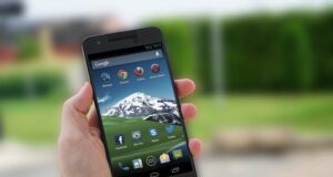 Smartphone per ragazzi alle medie: come sceglierli Smartphone per ragazzi alle medie