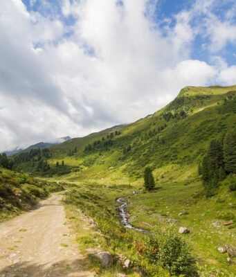 Vacanze di famiglia in Austria: divertimento tra le montagne del Tirolo Orientale Alpinhotel Jesacherhof